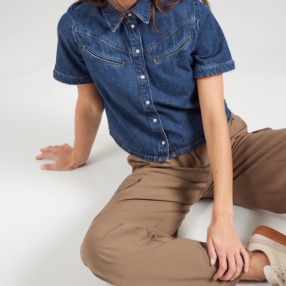 Levi's Tops - Levi’s Rinoa Western Top